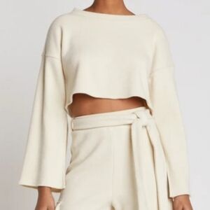 Choosy Elsa Cream Crooped Slouchy Slit Bell Sleeve Size Large.